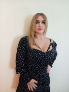 Look through escort pictures of Isobel on SexoDoha.com 