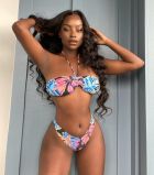 Enjoy private escort service from Cherry