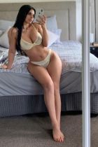 Girl escort service in Doha from Ashley