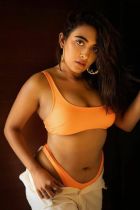 Cheap female escort for sex and OWO: from QAR 600 